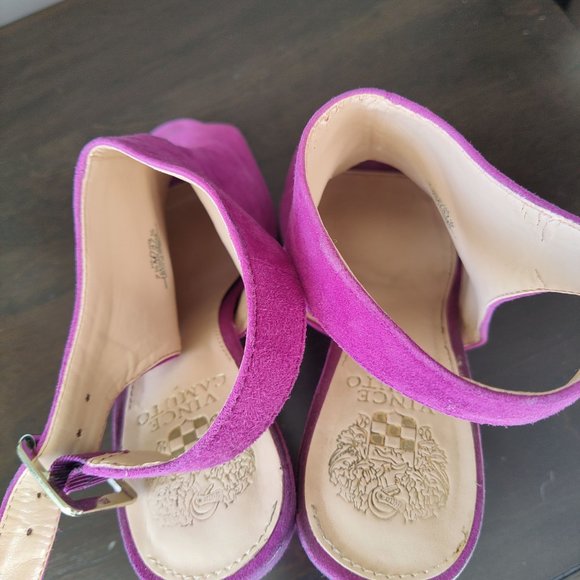 SOLD!! Vince Camuto Olivia Open Toe heels, Pink/Fuchsia Suede, Womens Size 7.5 - Picture 4 of 5